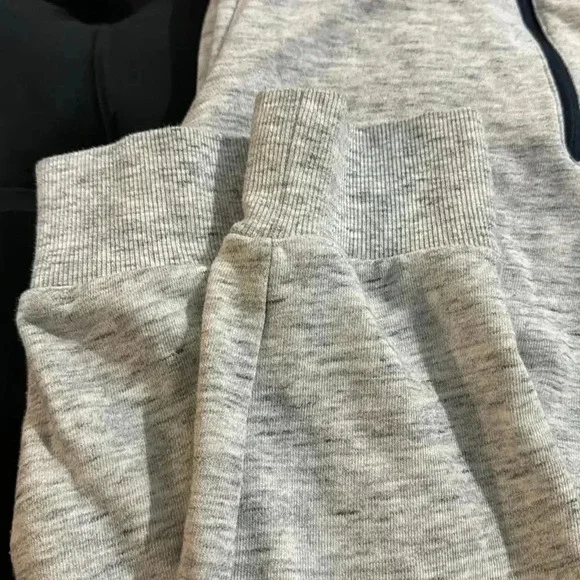 Tommy Hilfiger Adaptive Jogger Pants Size Small Comfy Lounge athleisure Y2K - Picture 11 of 14